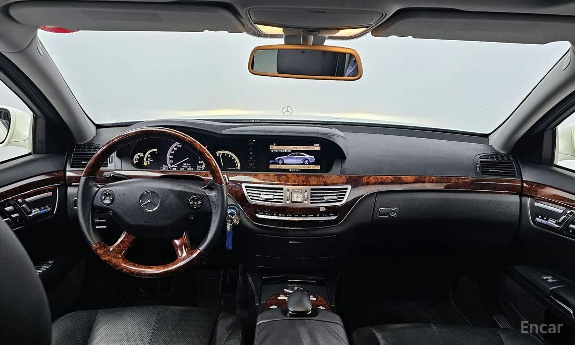 Mercedes-Benz S 550  - изображение 7