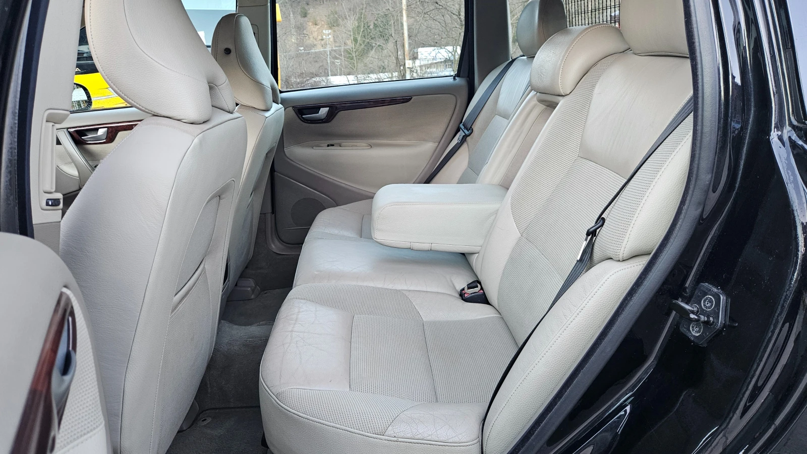 Volvo V70 2.4 D5 AVTOMAT/KOJA/7Mesta | Mobile.bg � ����������� 14