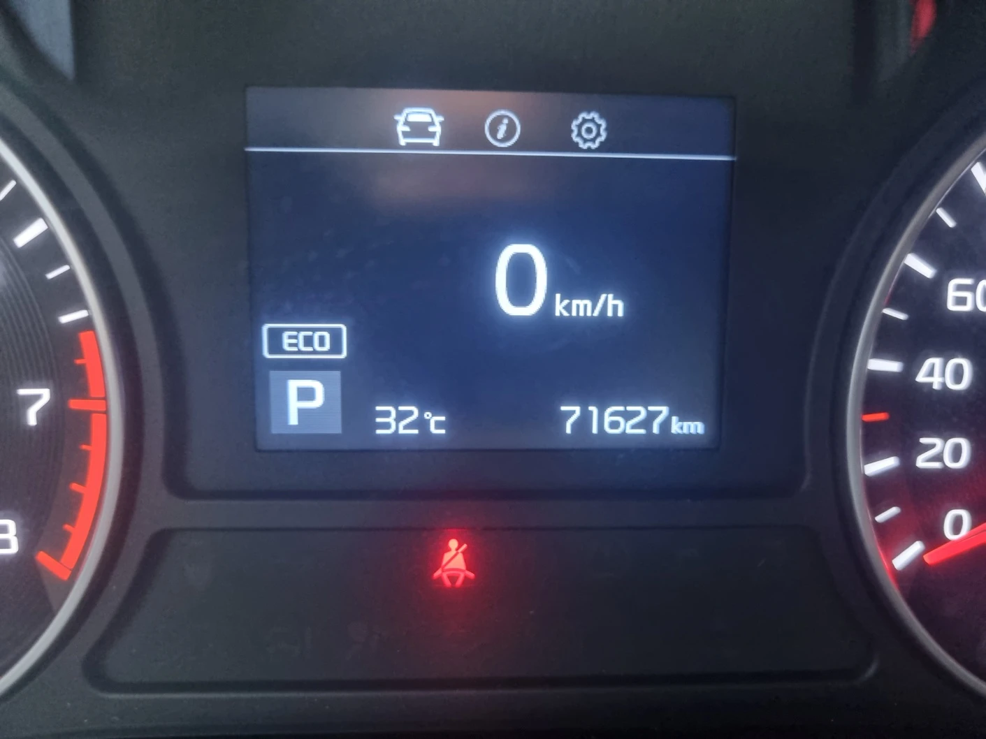 Kia K5 | Mobile.bg � ����������� 10