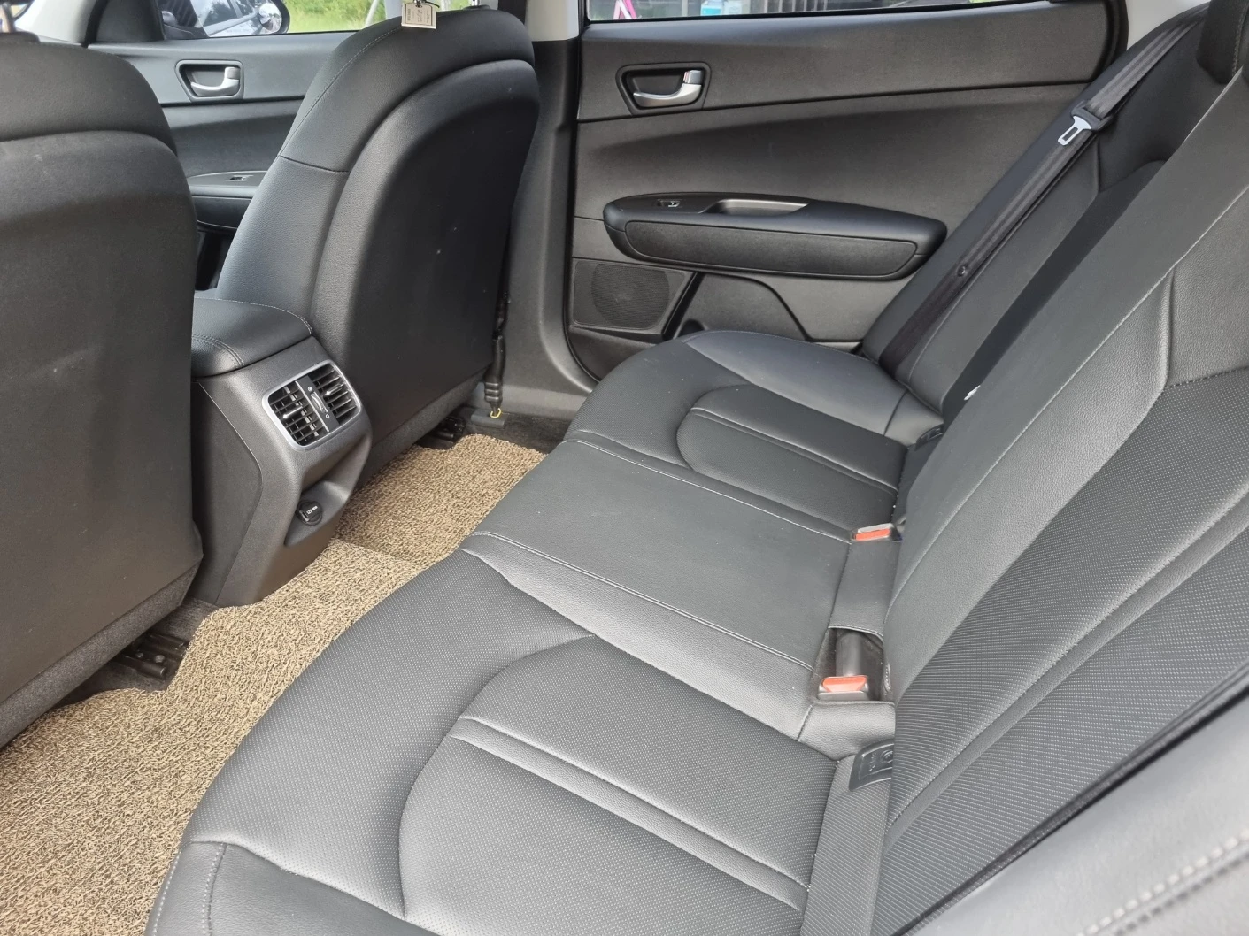 Kia K5 | Mobile.bg � ����������� 6