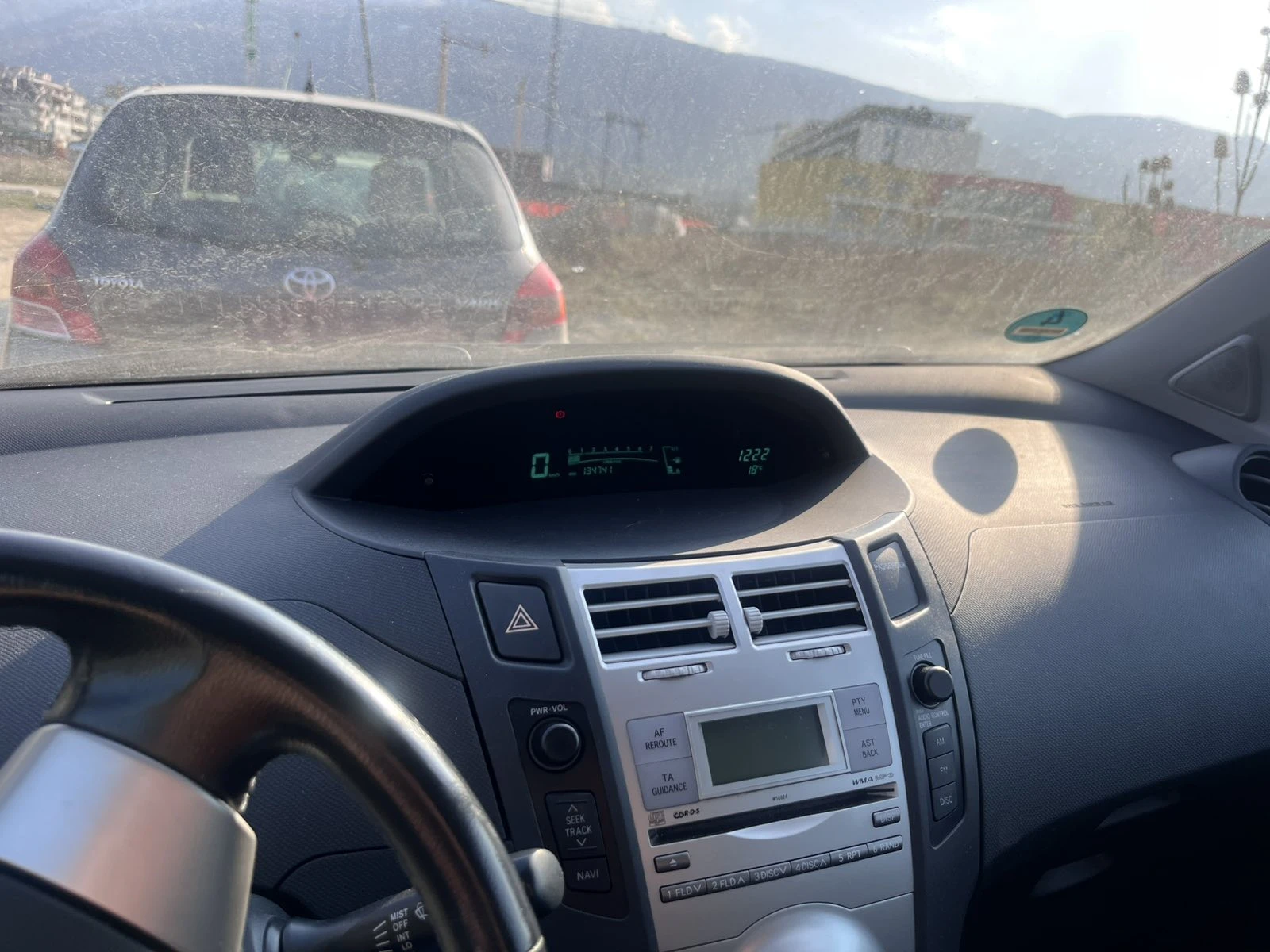 Toyota Yaris, снимка 2 - Автомобили и джипове - 53934176