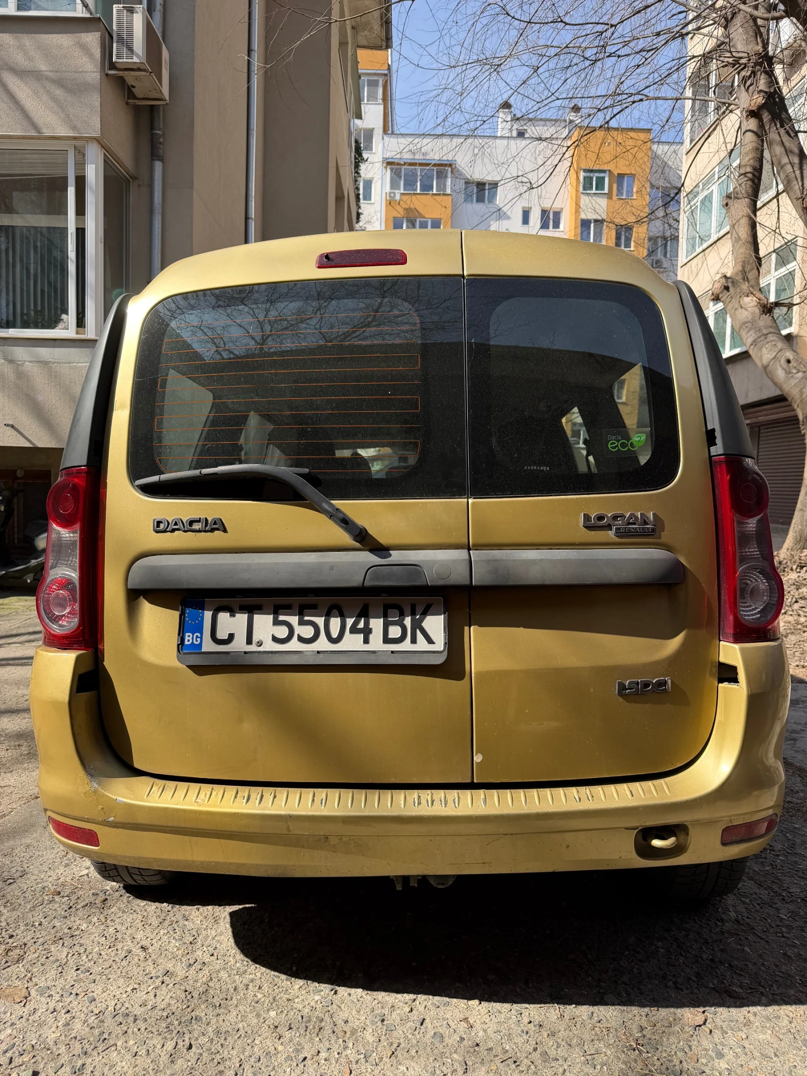 Dacia Logan, снимка 5 - Автомобили и джипове - 53965406