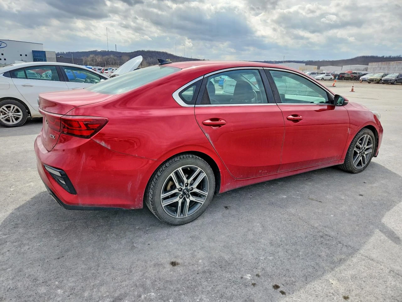 Kia Forte 2.0l Ex, снимка 3 - Автомобили и джипове - 53965411