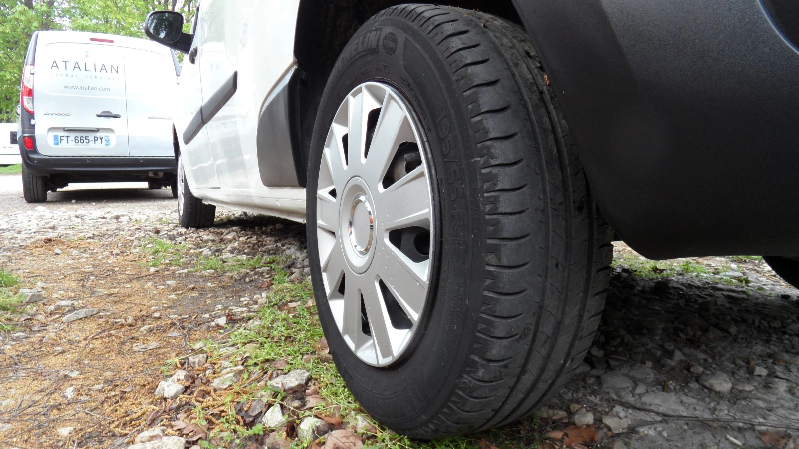 Renault Kangoo MAXI /климатик, снимка 13 - Автомобили и джипове - 54270231