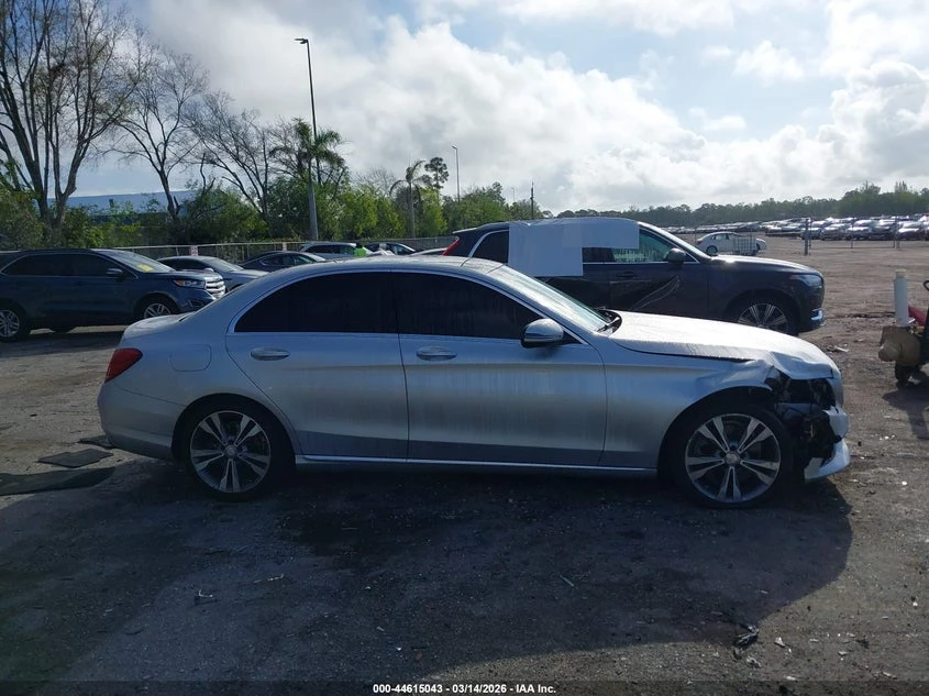 Mercedes-Benz C 300 2.0L I-4 DI, DOHC, VVT, TURBO, 241HP Rear Wheel | Mobile.bg � ����������� 13