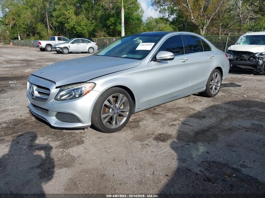Mercedes-Benz C 300 2.0L I-4 DI, DOHC, VVT, TURBO, 241HP Rear Wheel | Mobile.bg � ����������� 2
