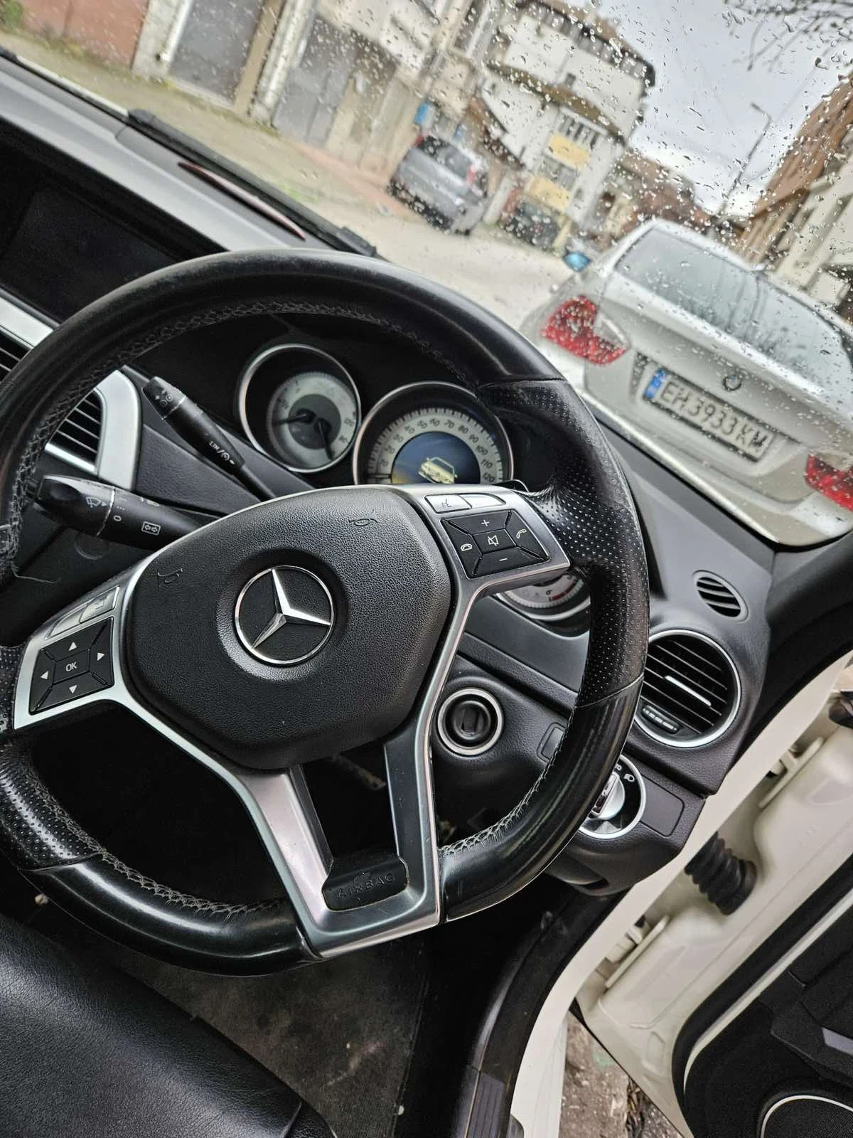Mercedes-Benz C 220 C220 170ps Amg пакет, снимка 8 - Автомобили и джипове - 54895182