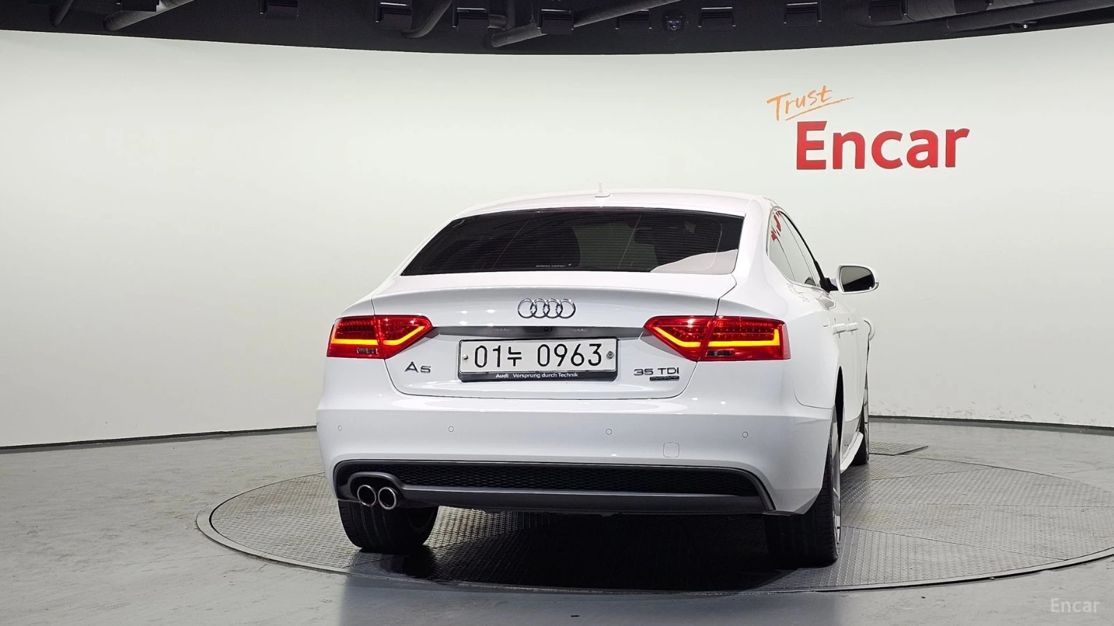 Audi A5 35 TDI QUATTRO DYNAMIC SPORTBACK, снимка 4 - Автомобили и джипове - 55465577