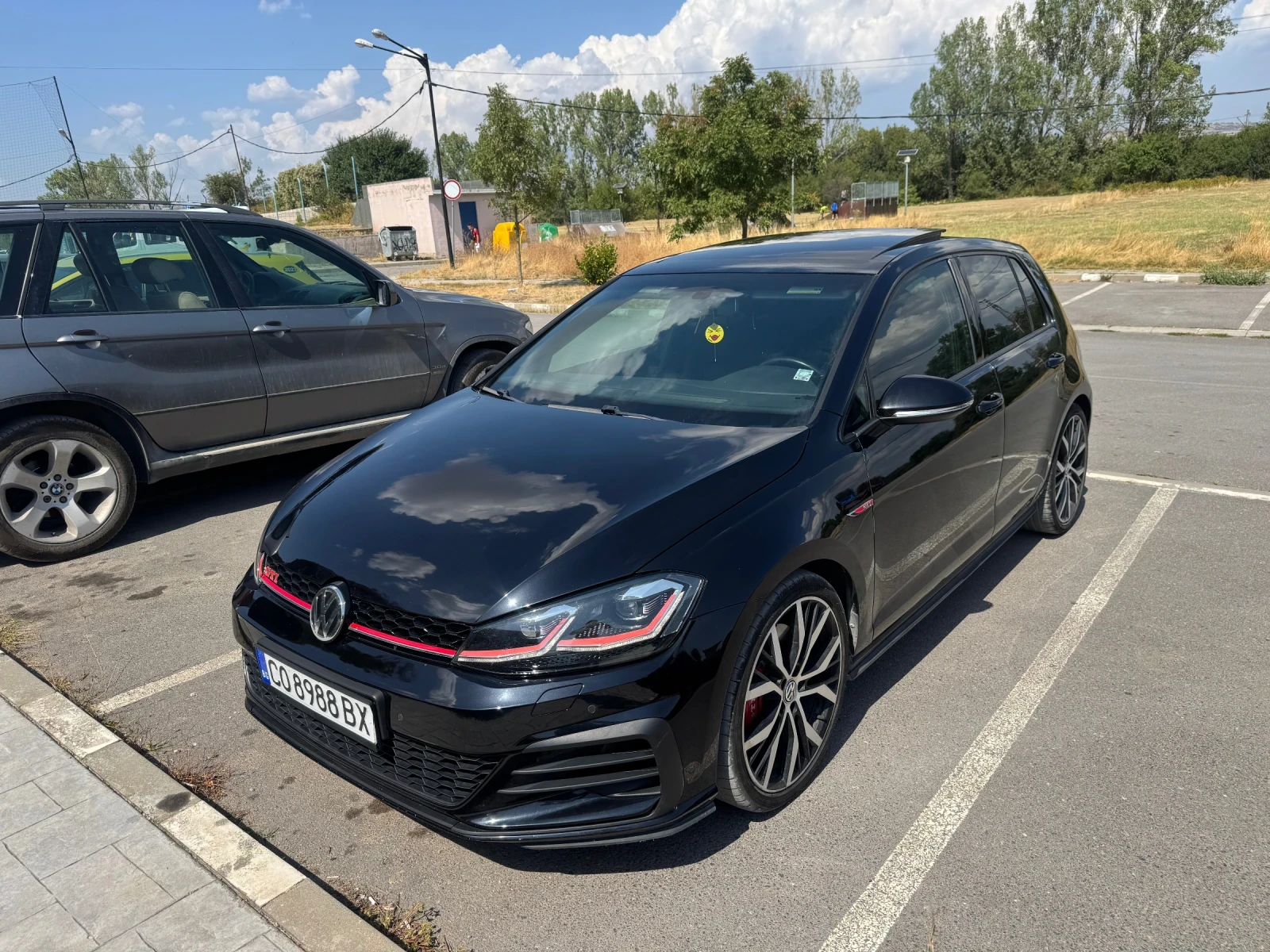 VW Golf GTI PERFORMANCE , снимка 2 - Автомобили и джипове - 55905345