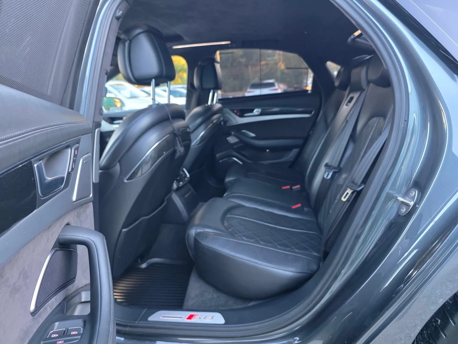 Audi S8 4.0TFSI 600K.C. / �������� / B&O / FULL | Mobile.bg � ����������� 9