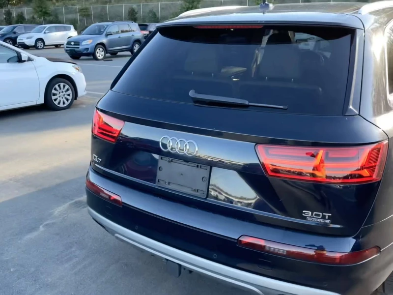 Audi Q7 3.0T Premium Plus* PANO* , снимка 3 - Автомобили и джипове - 47544954