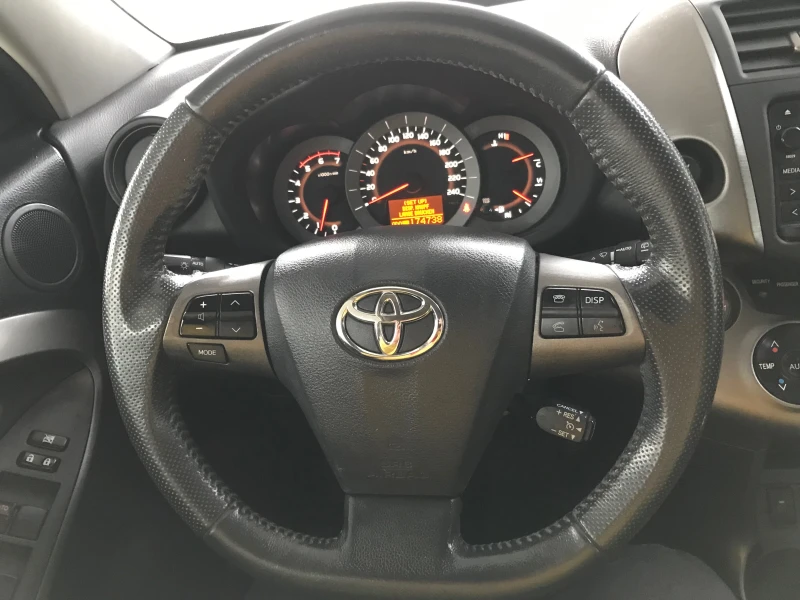 Toyota Rav4 2, 2D-4D.150k.NAVI.4x4., снимка 16 - Автомобили и джипове - 48450437