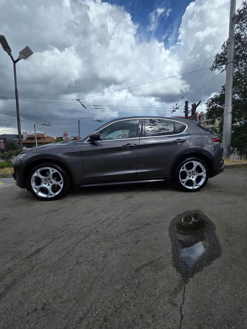 Alfa Romeo Stelvio 2.0 Executive Q4 Automatic 280 ps/4x4 New face, снимка 3 - Автомобили и джипове - 52373092