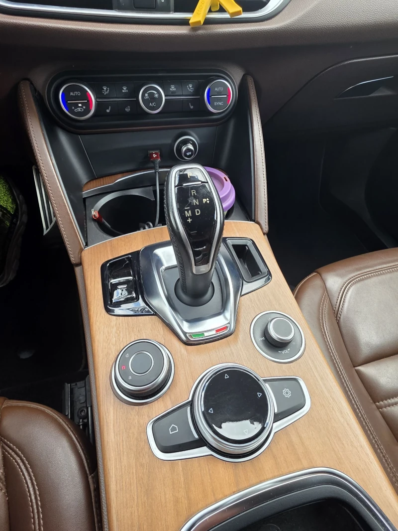 Alfa Romeo Stelvio 2.0 Executive Q4 Automatic 280 ps/4x4 New face, снимка 10 - Автомобили и джипове - 52373092