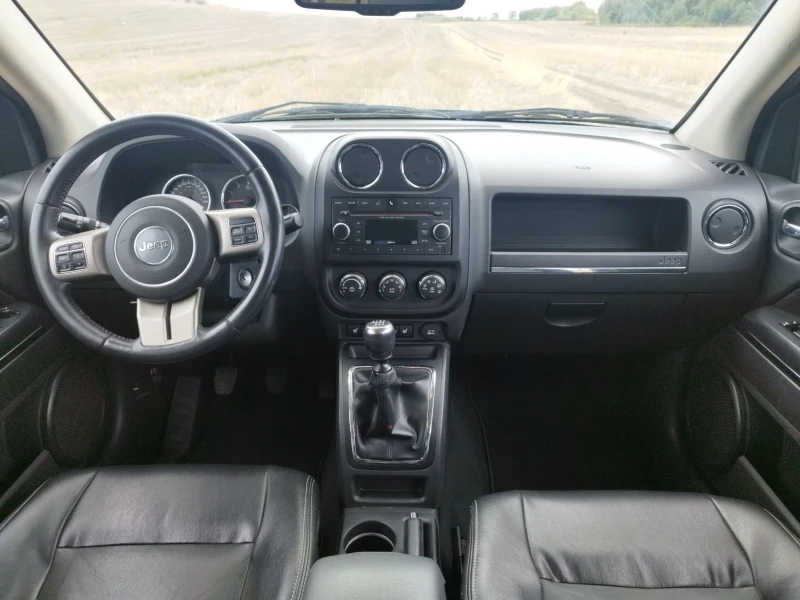 Jeep Compass 4x4 Limited, снимка 14 - Автомобили и джипове - 52010918