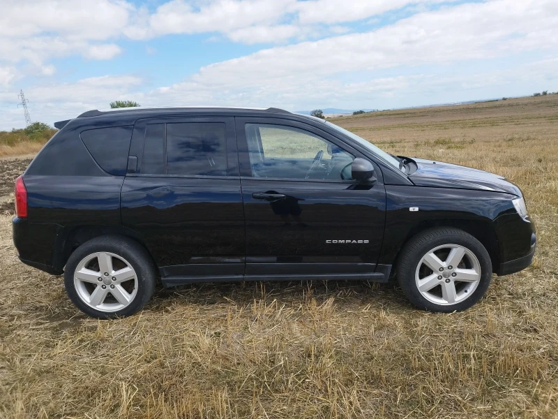 Jeep Compass 4x4 Limited, снимка 4 - Автомобили и джипове - 52010918
