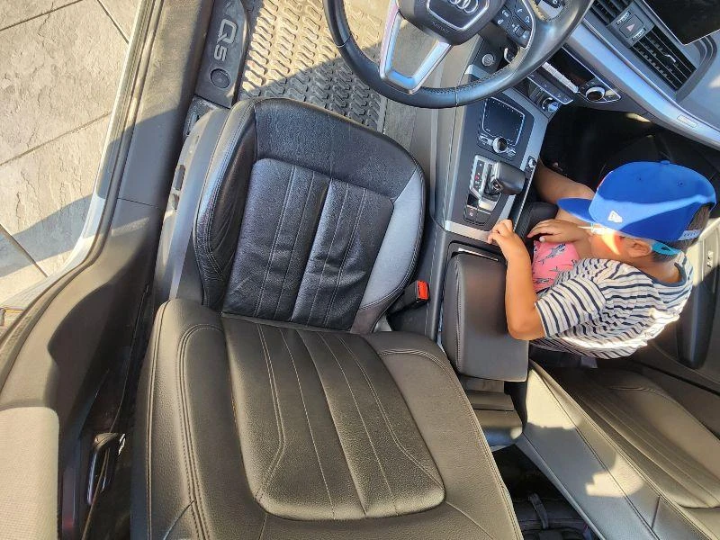 Audi Q5 Komfort* Авто финансиране* Карфакс - изображение 5