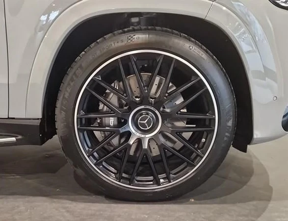 Mercedes-Benz GLS 63 AMG 4MATIC+ * Exclusive * Гаранция до 2028г., снимка 3 - Автомобили и джипове - 54115548