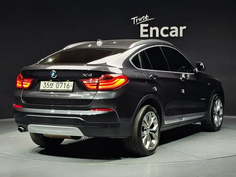 BMW X4 2.0d, снимка 2 - Автомобили и джипове - 54604821