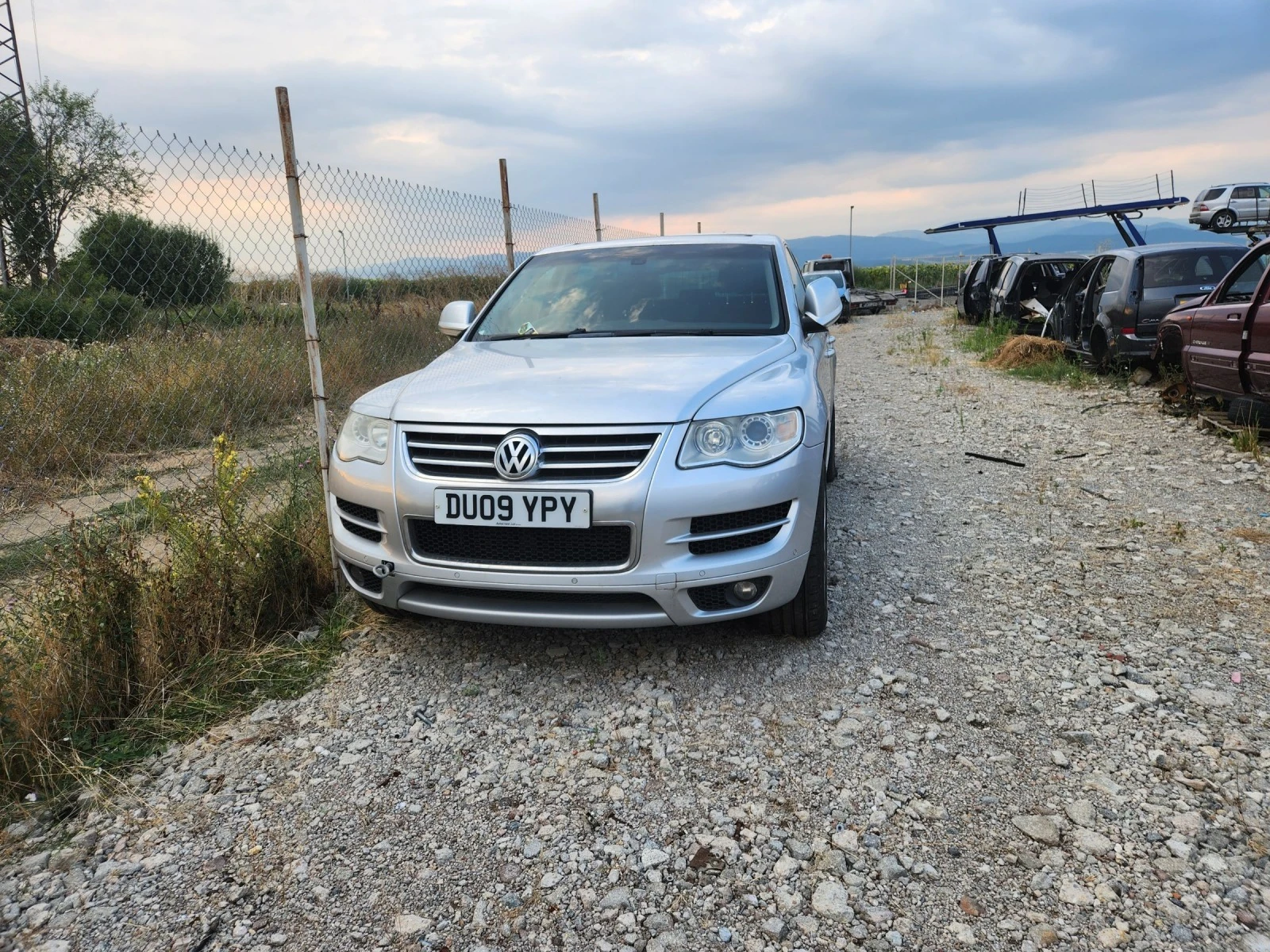 VW Touareg 3.0 tdi - [1] 