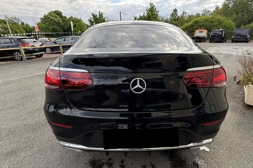 Mercedes-Benz GLC 220 d 4Matic AMG - line - изображение 4