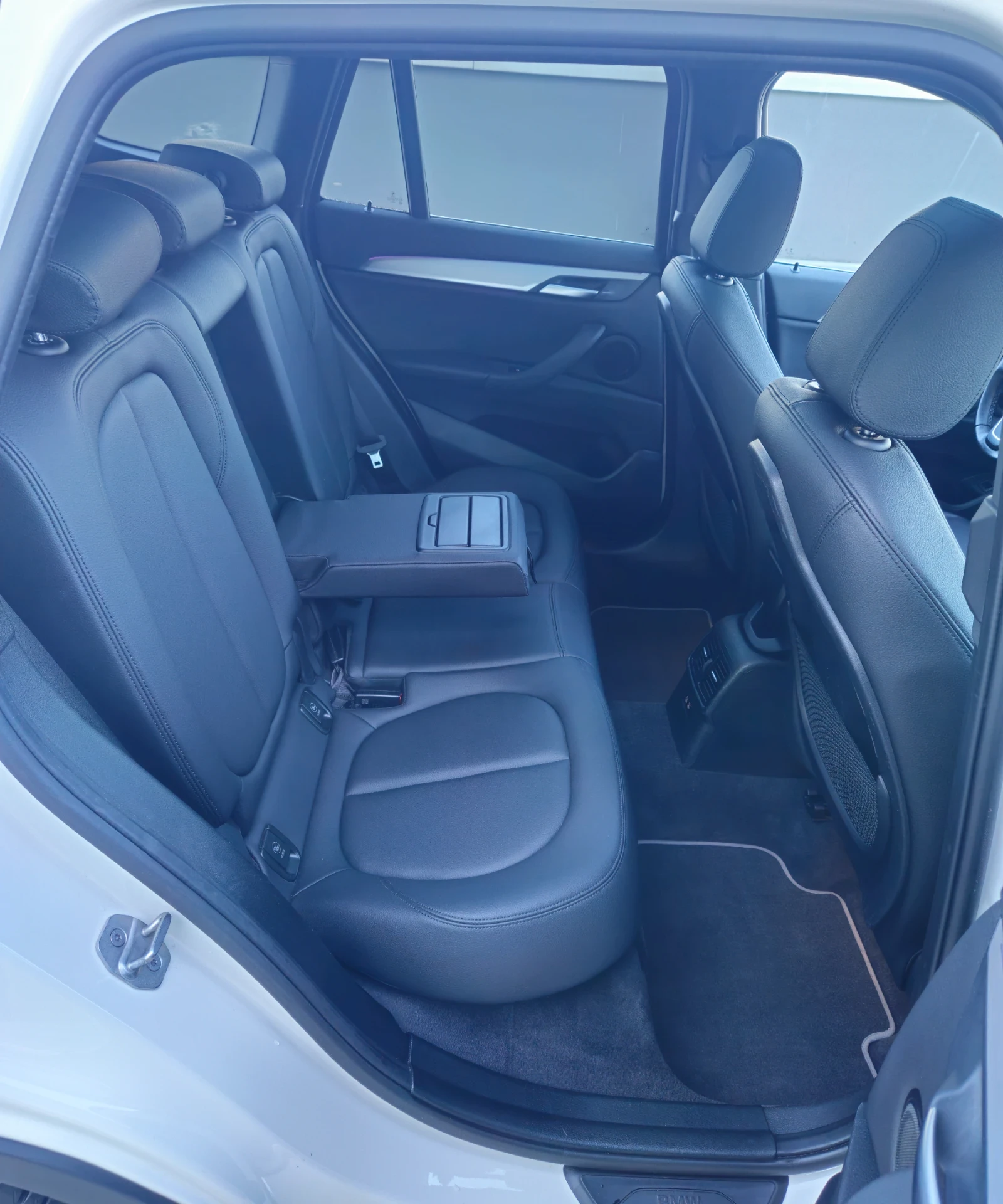 BMW X1 X Line 28i xDrive LCI | Mobile.bg   11