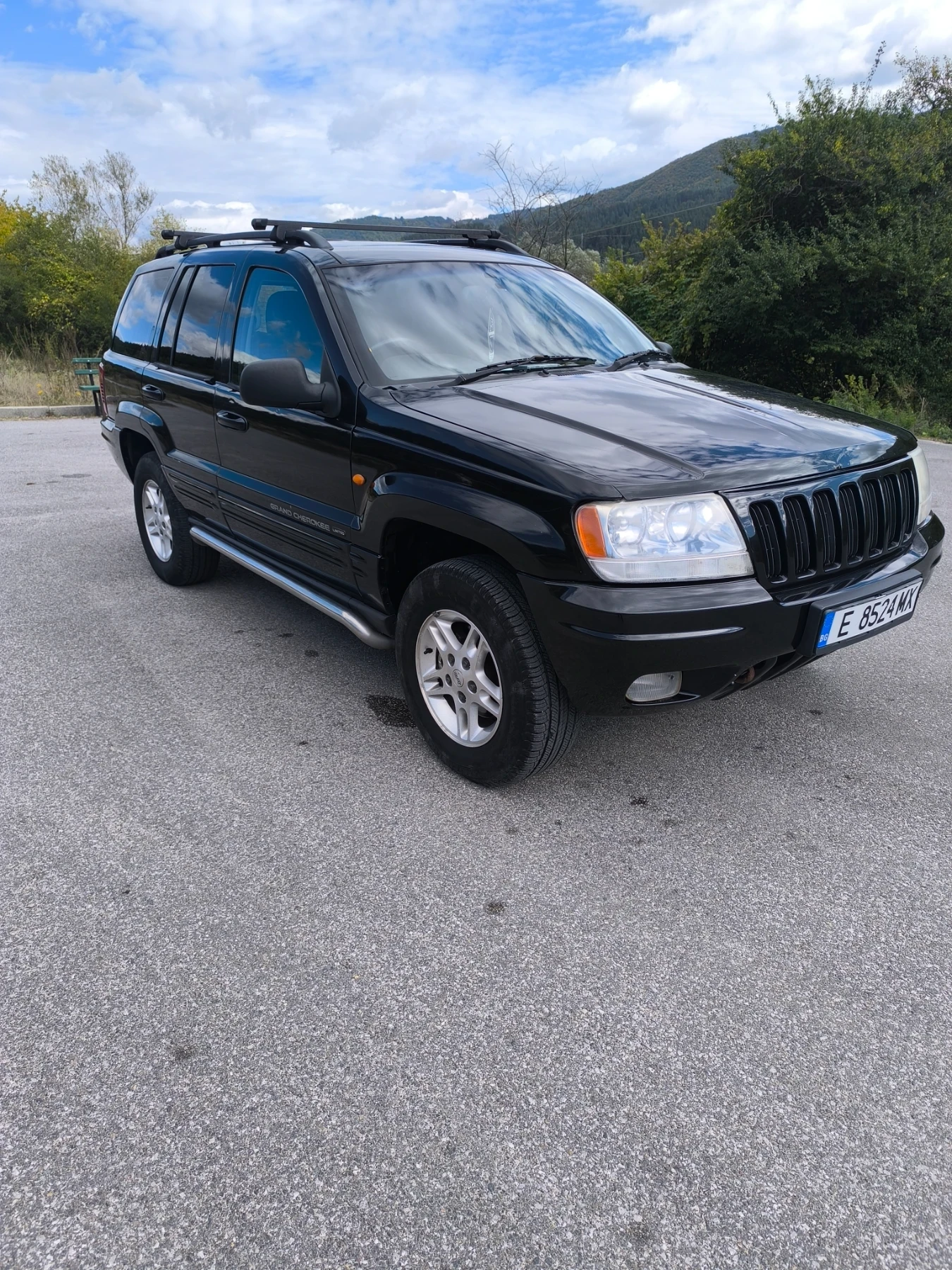 Jeep Grand cherokee Джипа е със два чифта джанти със гуми 16 и 17 цола | Mobile.bg — изображение 5