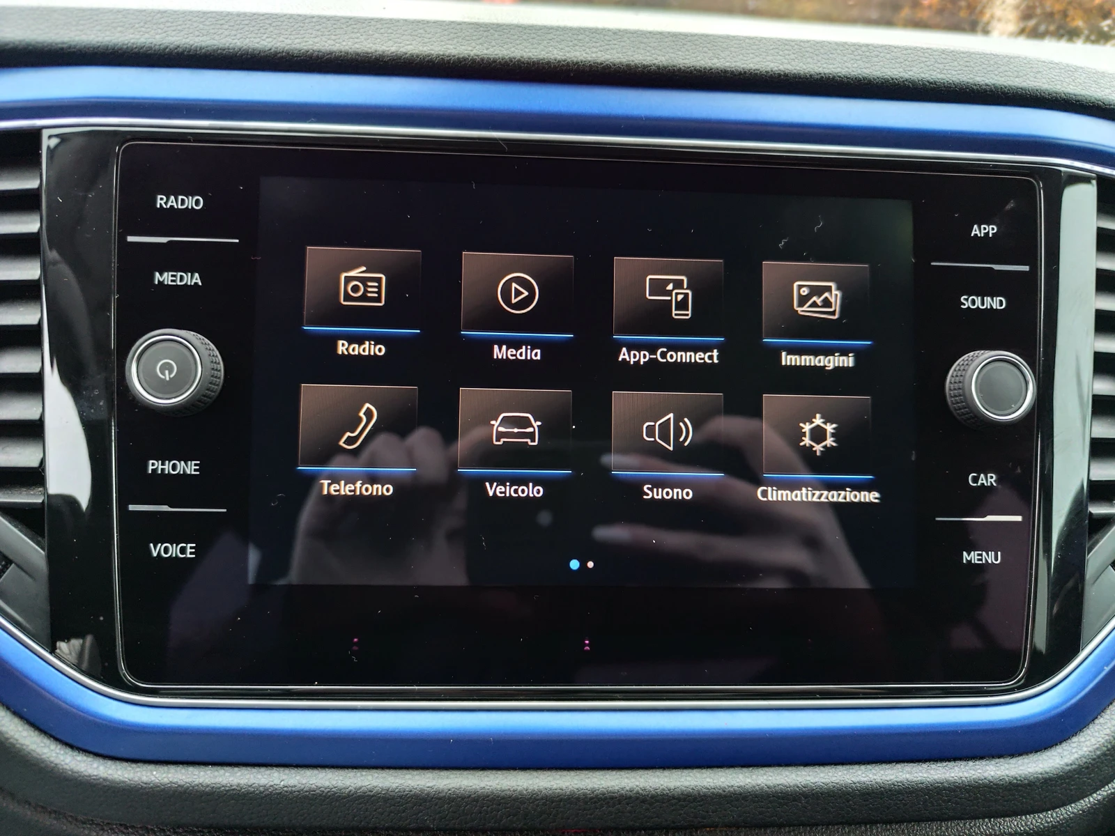 VW T-Roc 1.6TDi* EURO6D* LED* CARPLAY*  - изображение 8