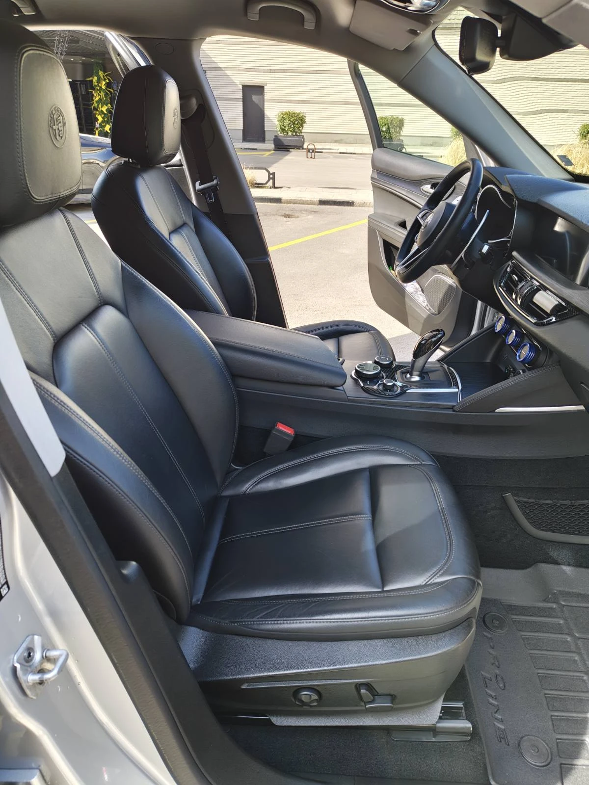 Alfa Romeo Stelvio 2.2 JTDm-16V - изображение 9