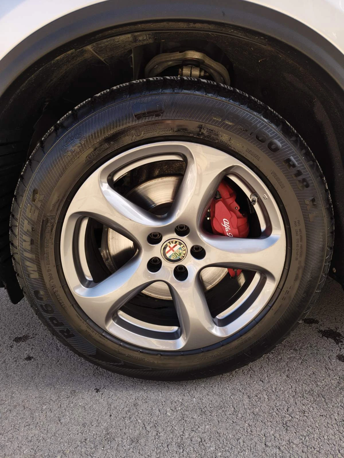 Alfa Romeo Stelvio 2.2 JTDm-16V, снимка 16 - Автомобили и джипове - 53751260