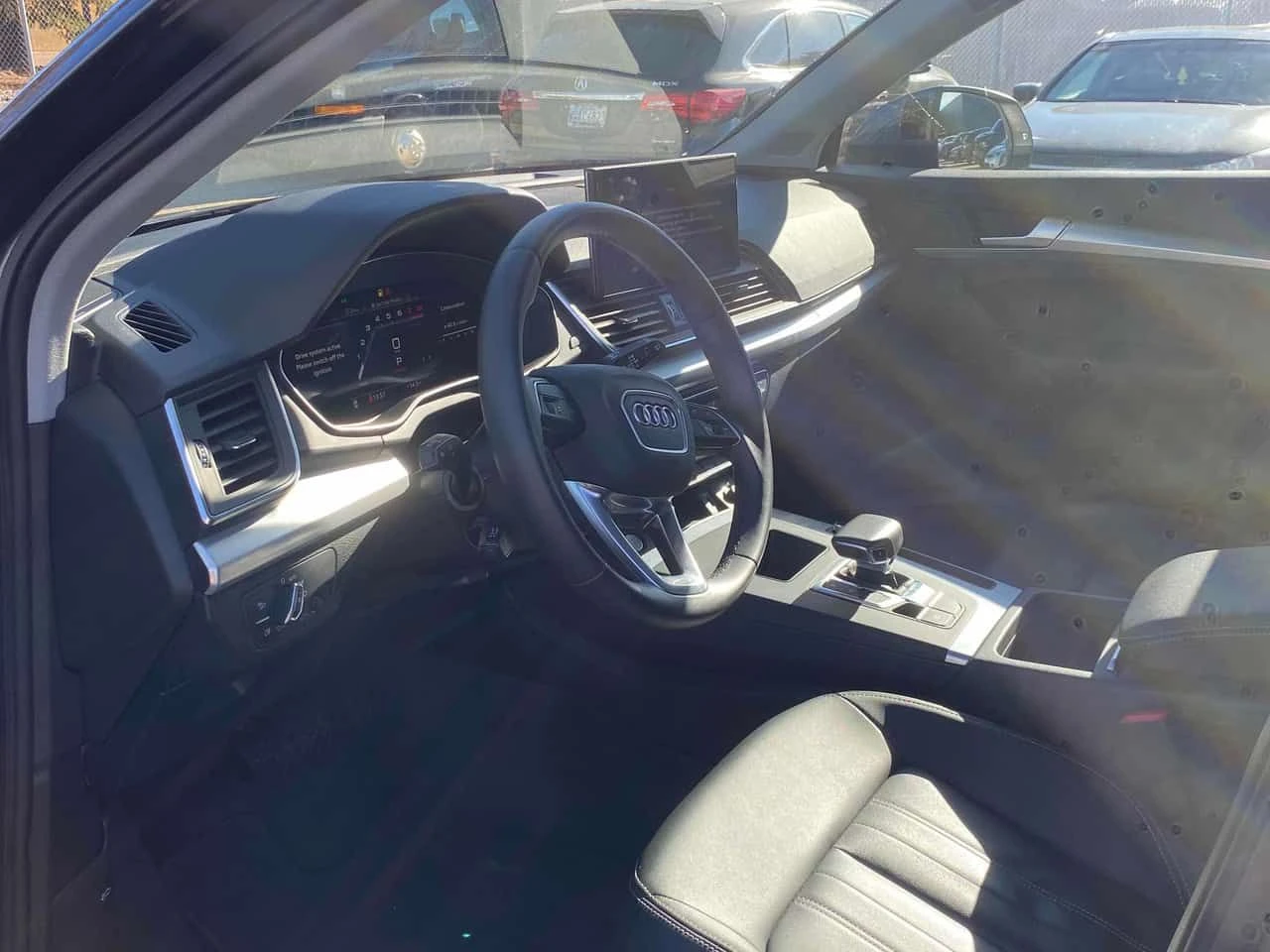 Audi Q5 * Technik * CARFAX * БЕЗ ПЪРВОНАЧАЛНА ВНОСКА, снимка 5 - Автомобили и джипове - 54151586