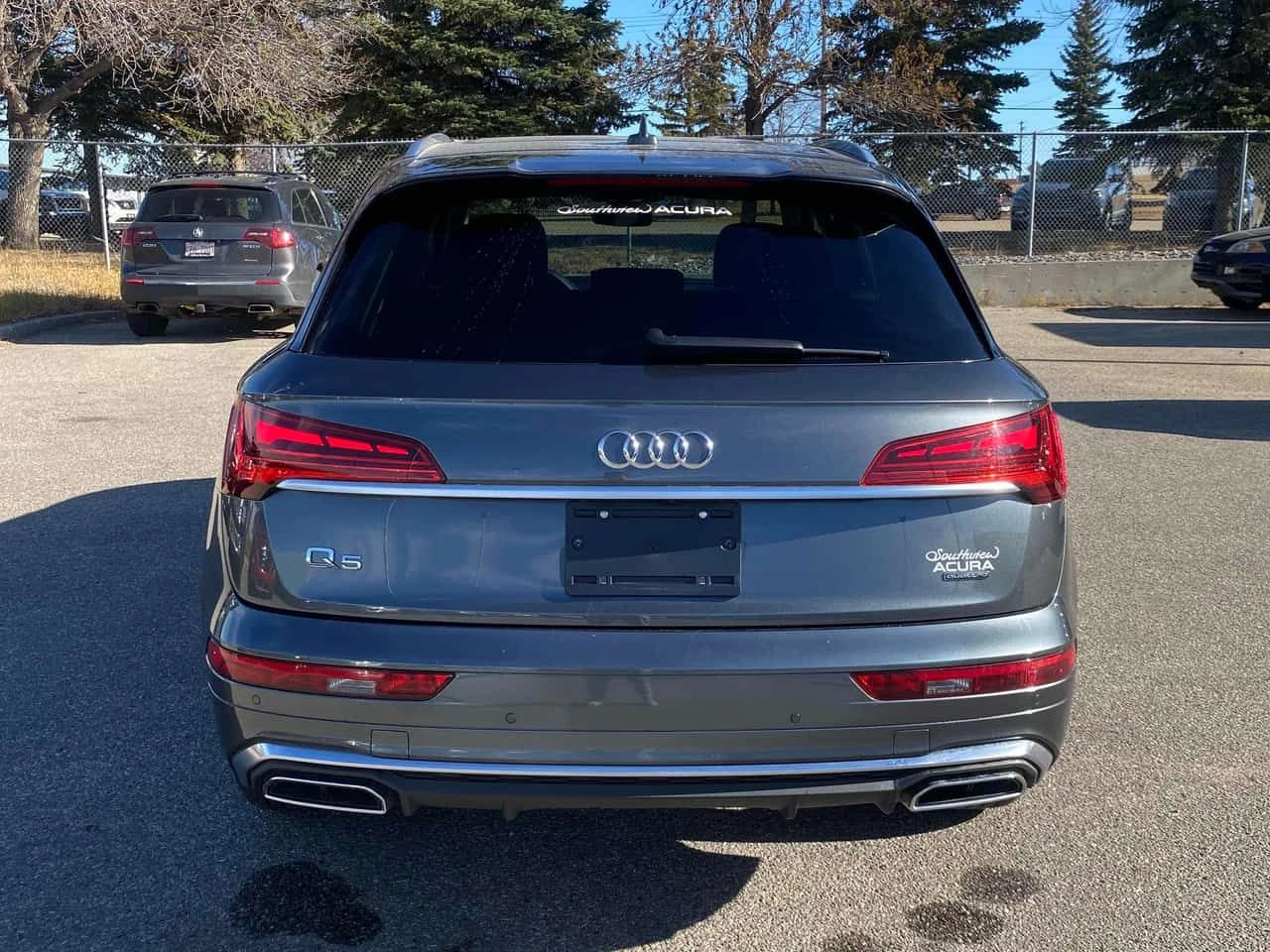 Audi Q5 * Technik * CARFAX * БЕЗ ПЪРВОНАЧАЛНА ВНОСКА, снимка 4 - Автомобили и джипове - 54151586