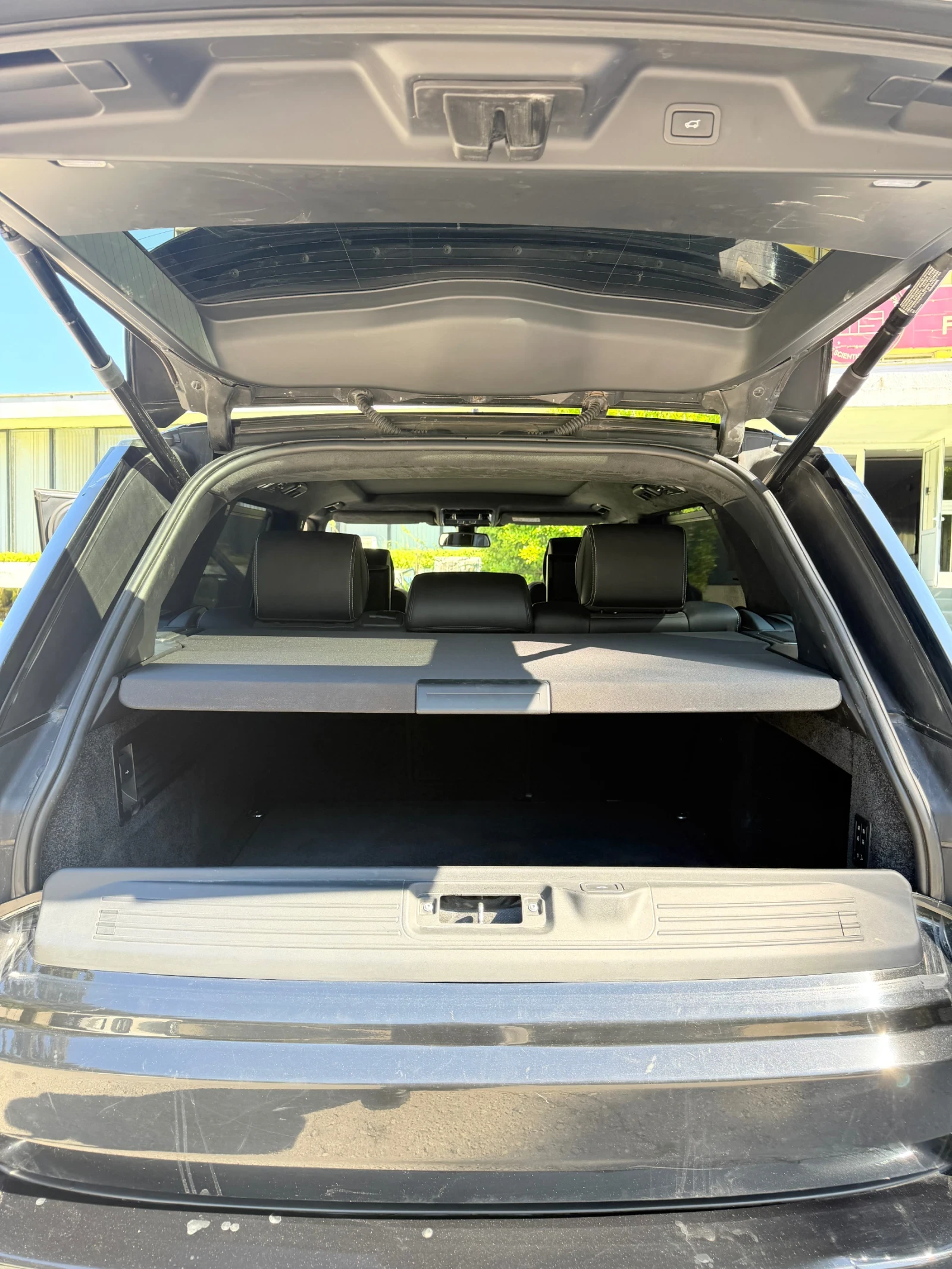 Land Rover Range rover, снимка 9 - Автомобили и джипове - 54443237
