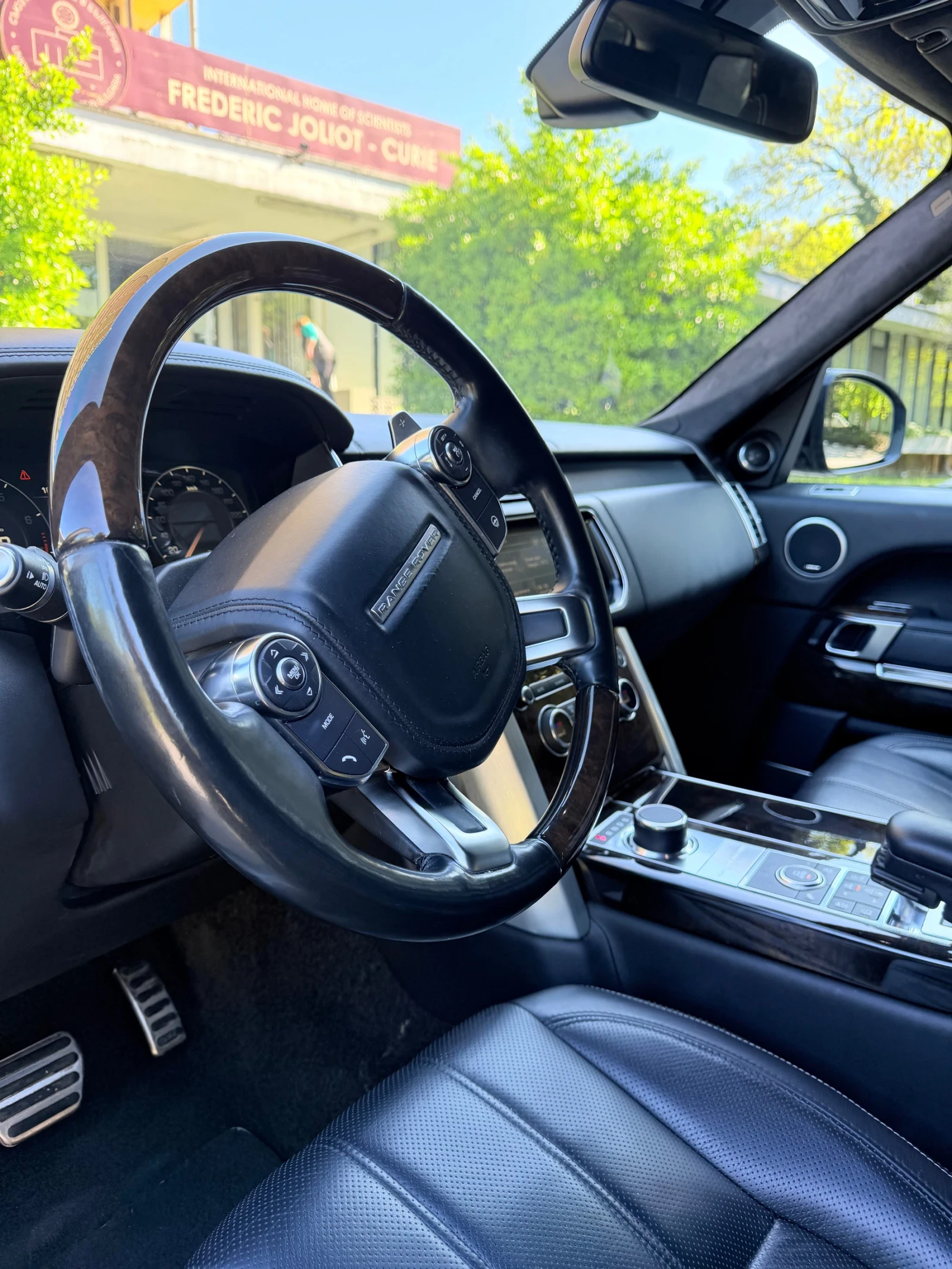 Land Rover Range rover, снимка 5 - Автомобили и джипове - 54443237