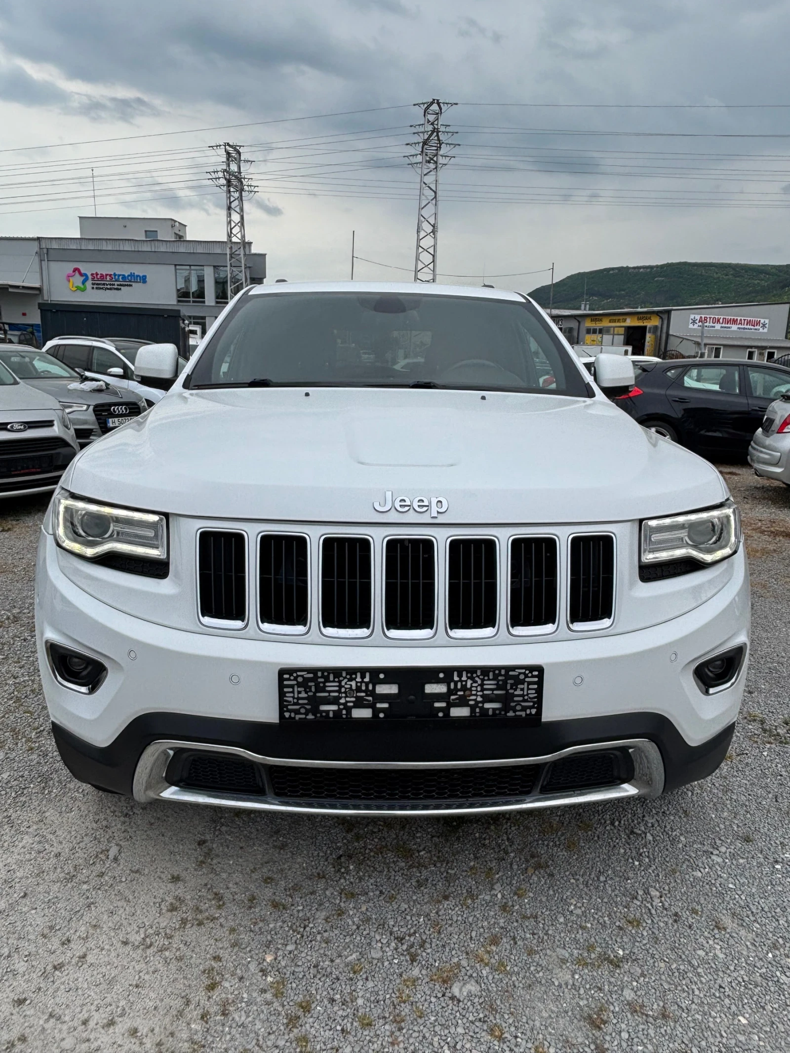Jeep Grand cherokee НА ПРУЖИНИ!!!, снимка 5 - Автомобили и джипове - 54479657