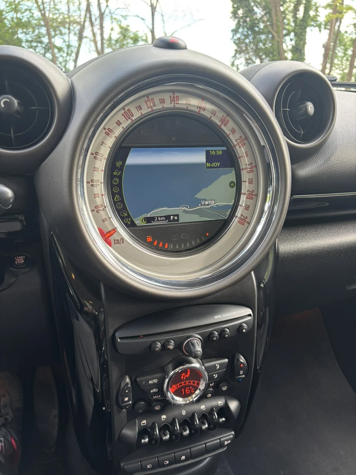 Mini Countryman, снимка 7 - Автомобили и джипове - 54498067