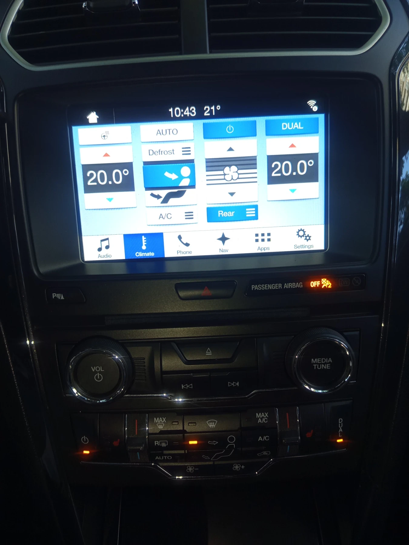 Ford Explorer XLT SPORT, снимка 8 - Автомобили и джипове - 54710261