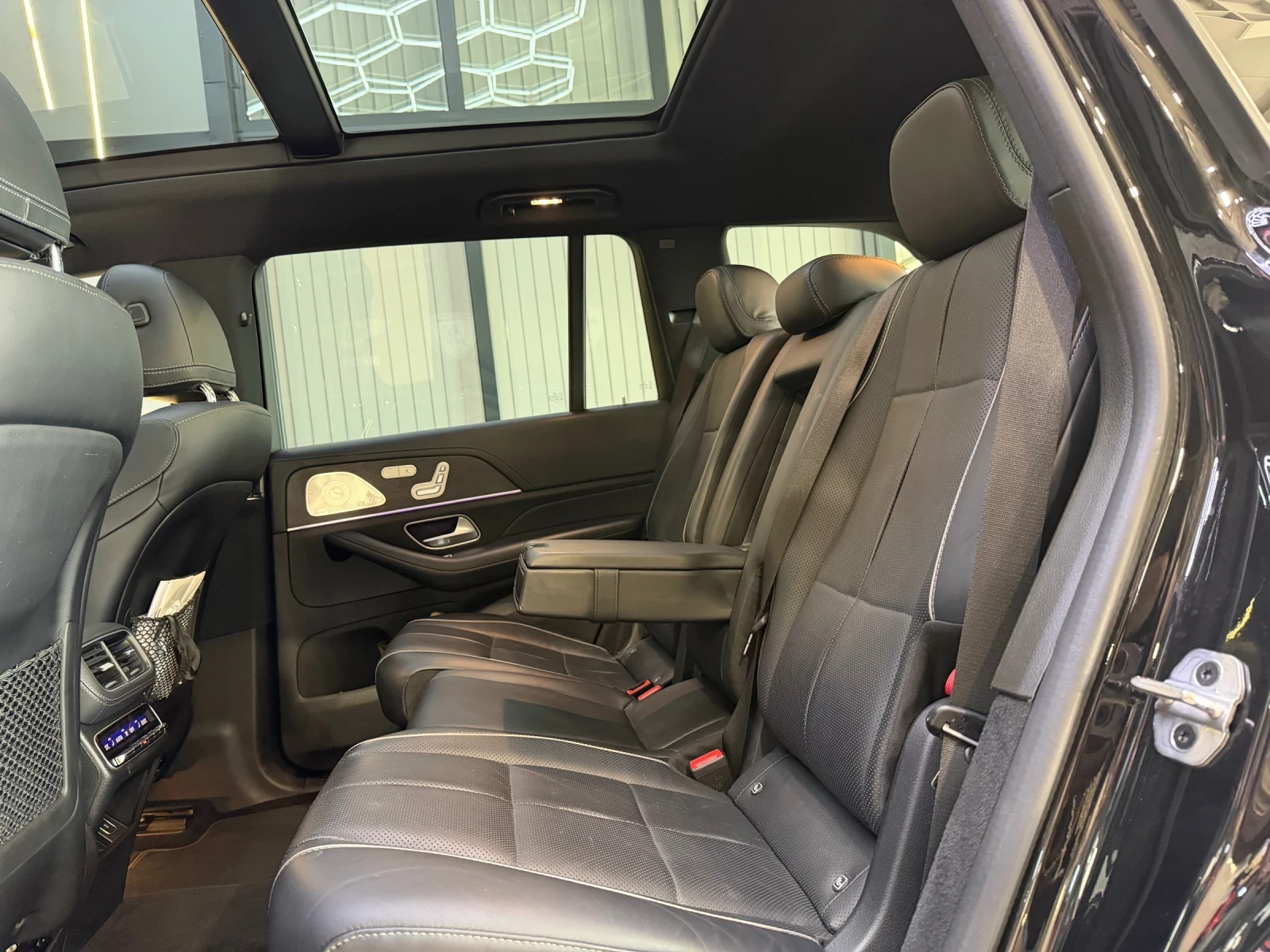 Mercedes-Benz GLS 400 d 4 MATIC * 6+ 1* FULL Екстри* BURMESTER* ПАНОРАМА, снимка 5 - Автомобили и джипове - 55084444