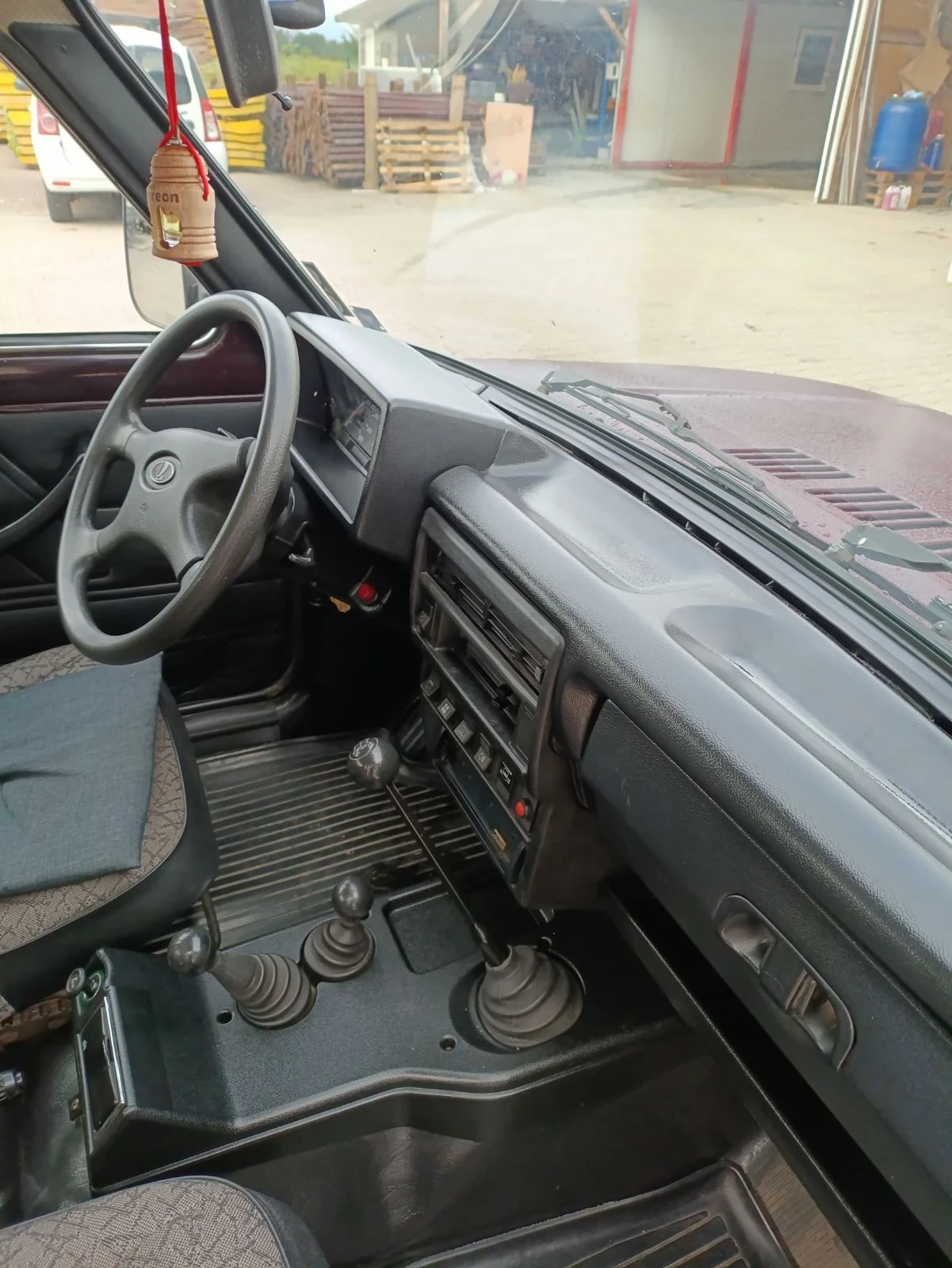 Lada Niva LADA NIVA 1.7 ����� ����� ���������, ������ ������ | Mobile.bg � ����������� 6