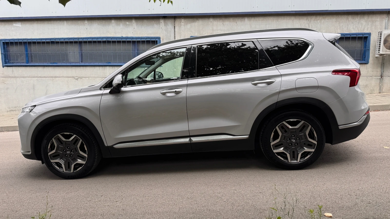 Hyundai Santa fe 1.6 Plug-in Hybrid, снимка 8 - Автомобили и джипове - 55456183