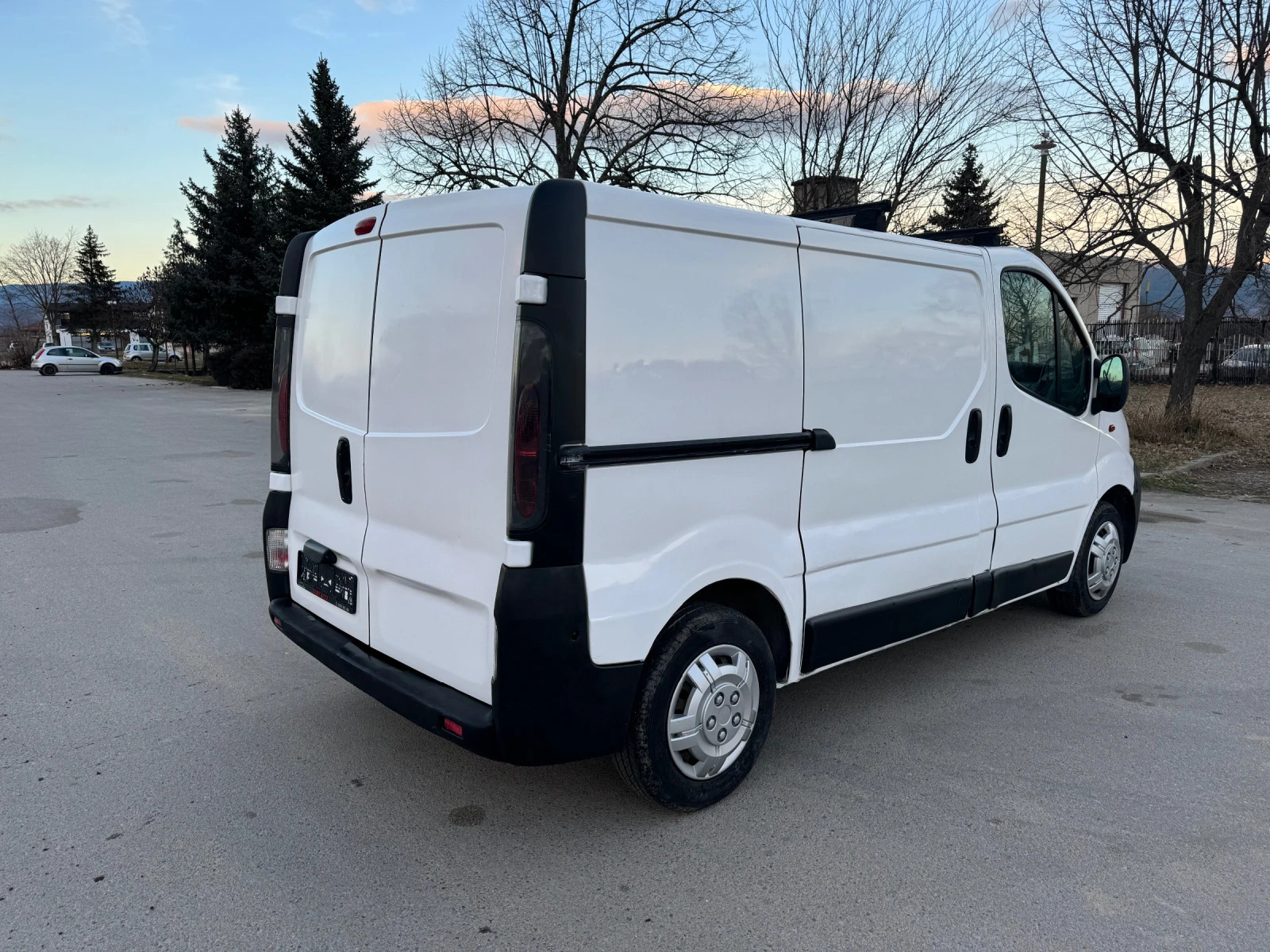 Renault Trafic 1.9 dci - изображение 4