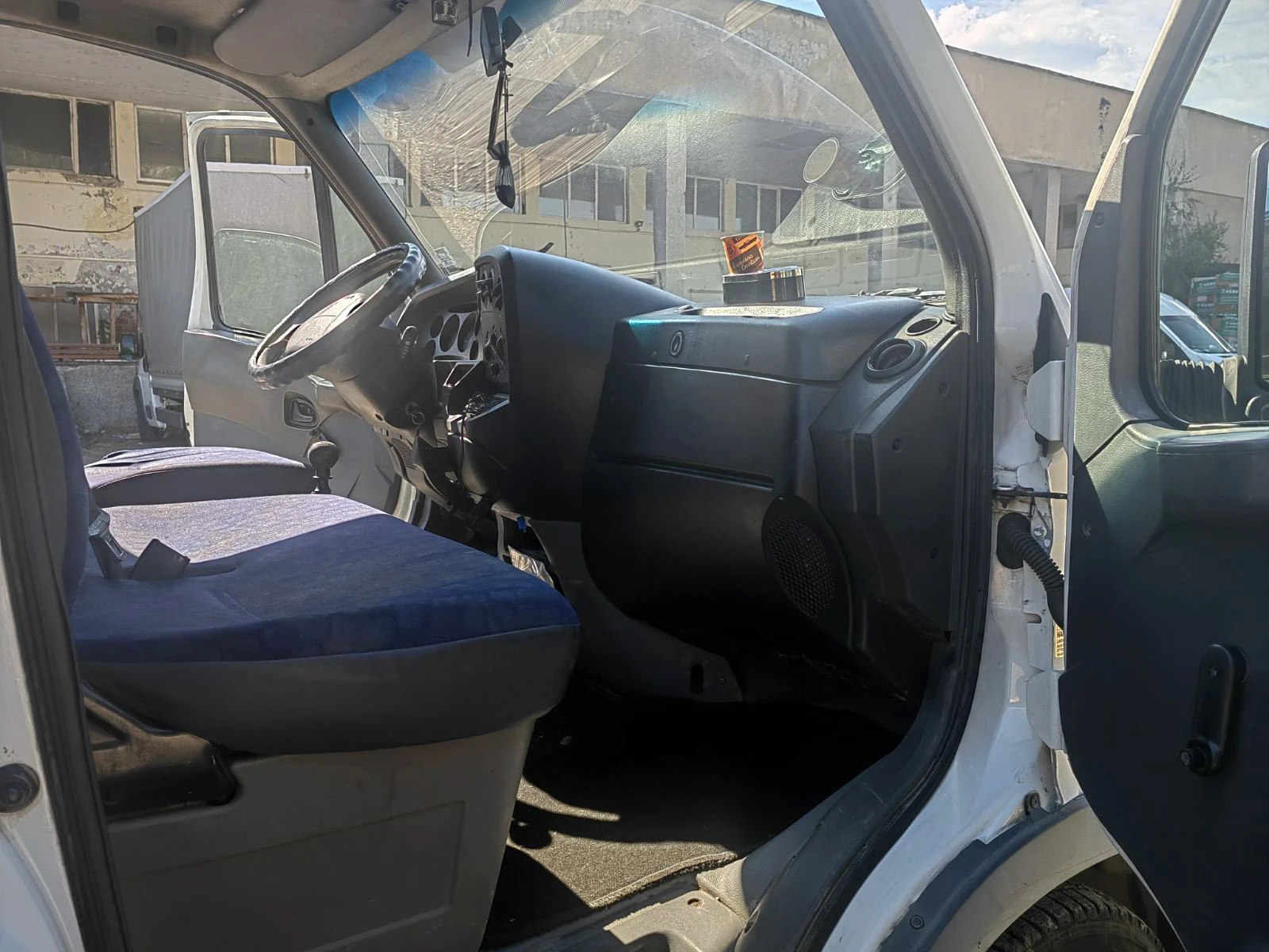 Iveco Daily, снимка 6 - Бусове и автобуси - 54269683