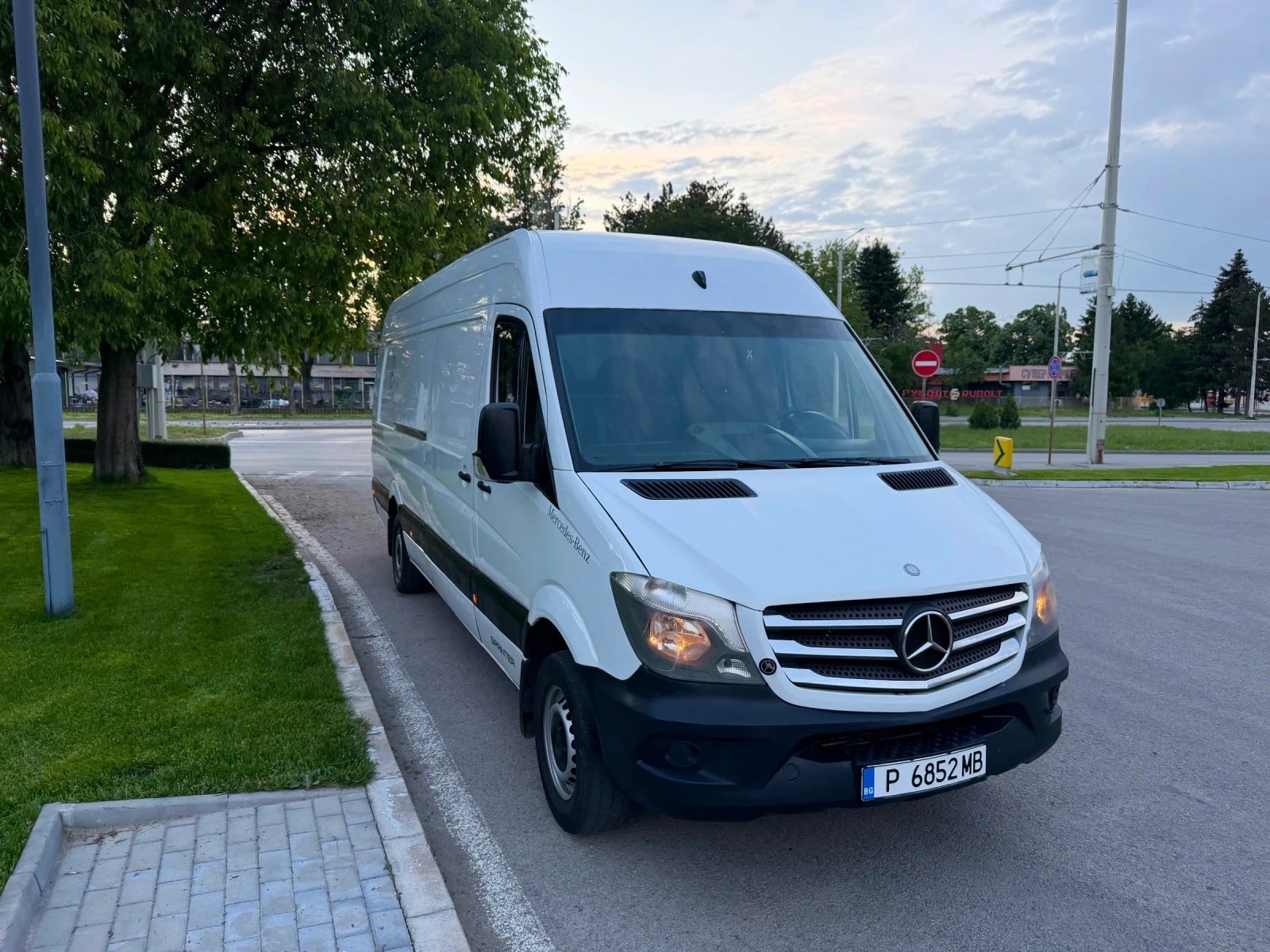 Mercedes-Benz Sprinter 2.2 MAXI XXL!!!КЛИМА!!!НАЛИЧЕН!!!ТОП СЪСТОЯНИЕ!!!, снимка 3 - Бусове и автобуси - 54552852