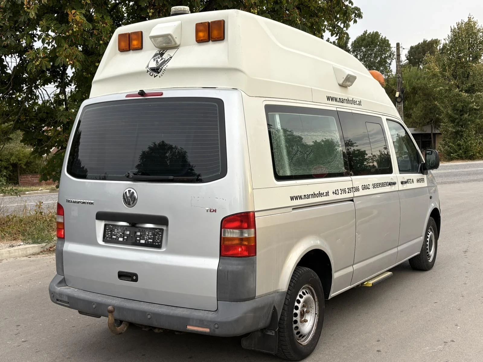 VW T5 2.5 TDI 4x4, снимка 3 - Бусове и автобуси - 56379427