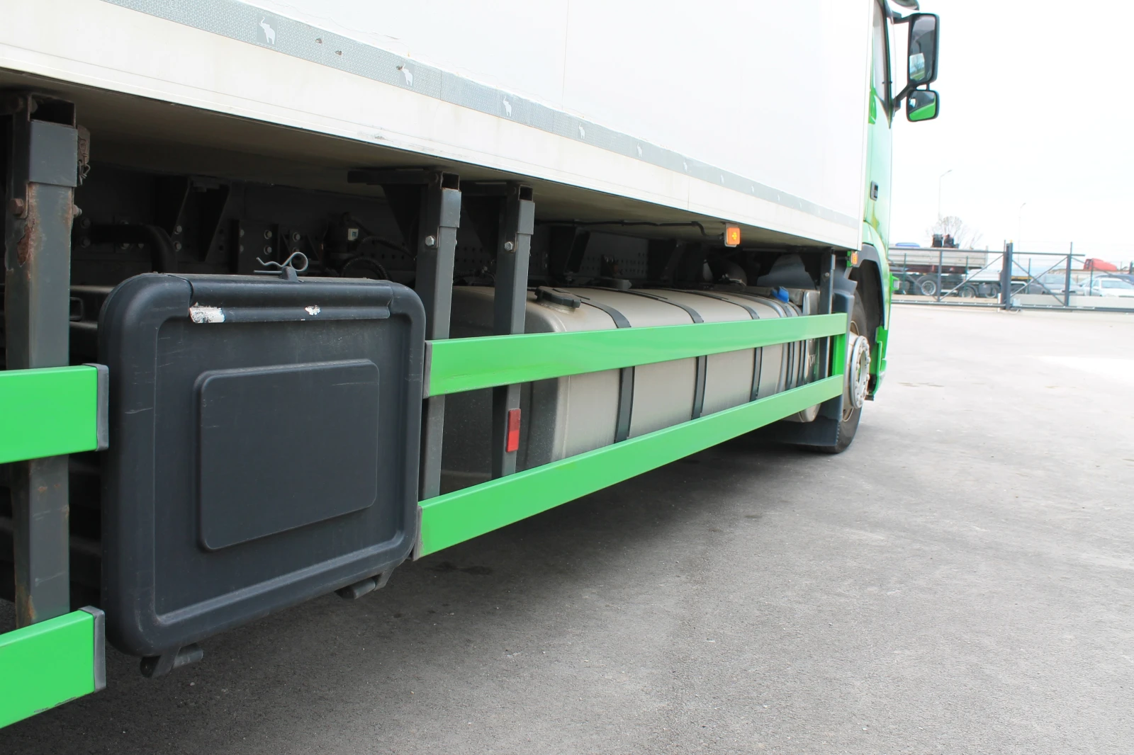 Volvo Fh 460 Mitsubishi Coolman TU100SA 9.3� | Mobile.bg � ����������� 17