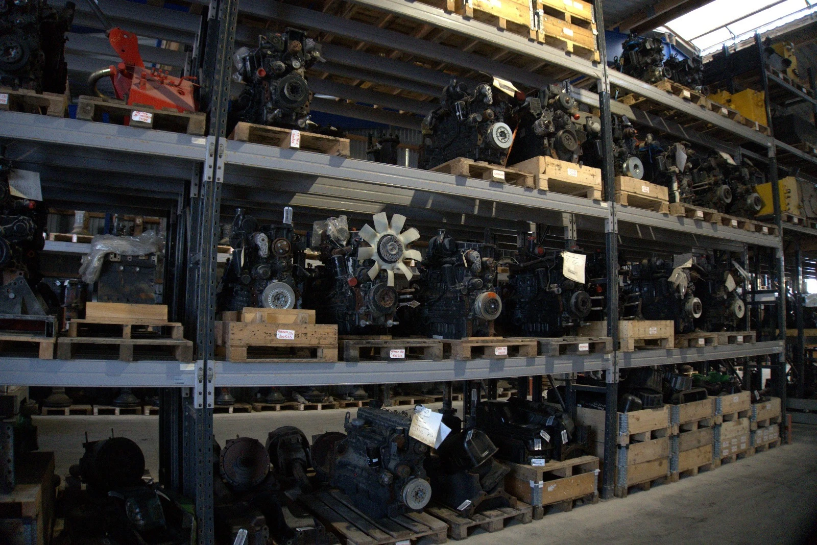  Fendt   | Mobile.bg   14