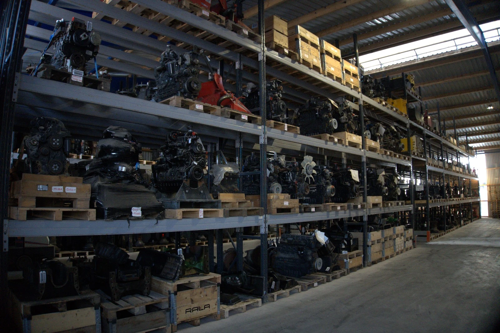  Fendt   | Mobile.bg   13