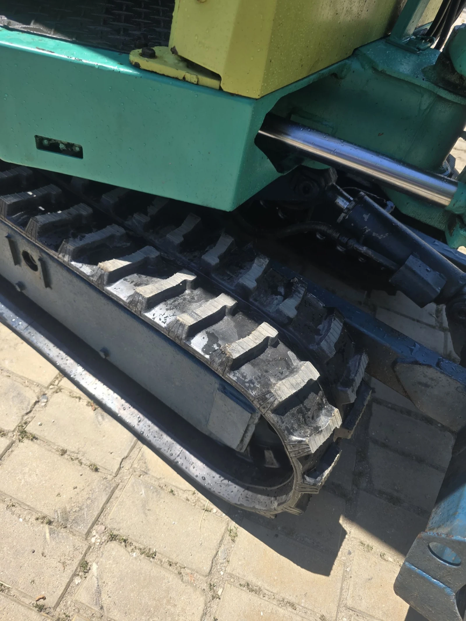 Багер Yanmar В- 12, снимка 3 - Индустриална техника - 54820840