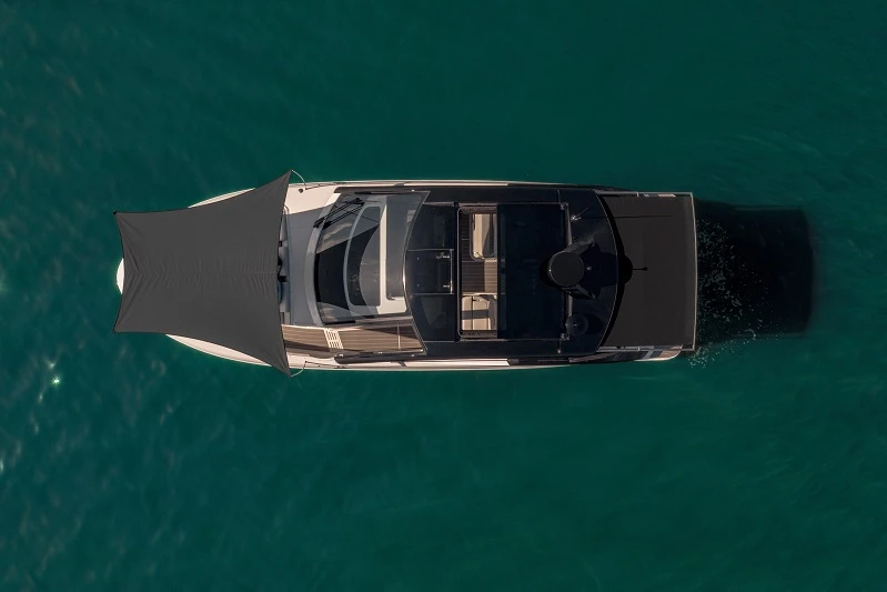 ������� ���� Sea Ray 370 Sundancer | Mobile.bg � ����������� 6