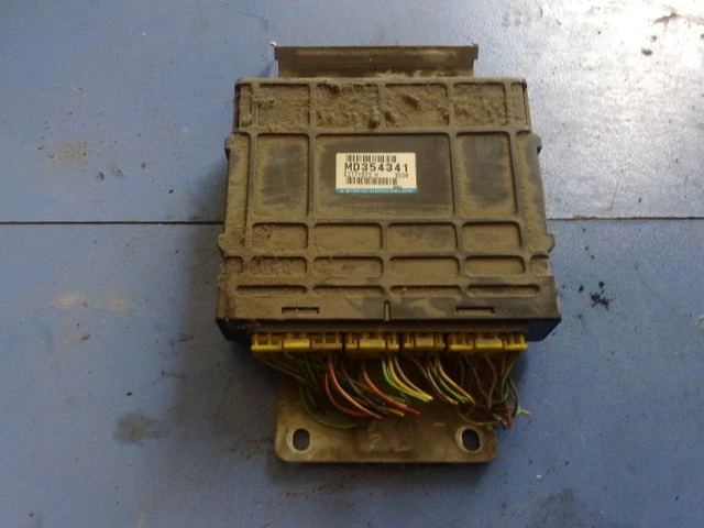 компютър за Мицубиши Спейс Стар 1.3и (1)